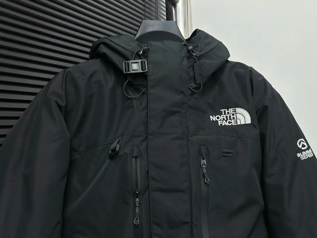 【𝗧𝗵𝗲 𝗡𝗼𝗿𝘁𝗵 𝗙𝗮𝗰𝗲】 Series RETROHIMALAYAN Series ： 14D ， ， ， ， ZP ： ， 7 ， ZP ： YKK ， ， ， 10 。 1 1 ！ Size：S M L XL XXL